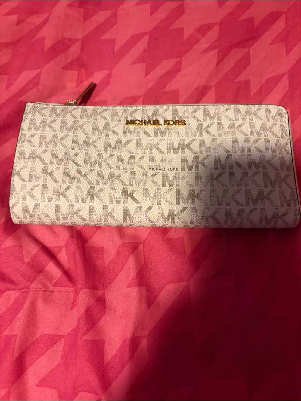 Michael Kors Cream MK Logo Zip Wallet with Gold Hardware